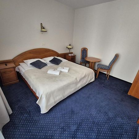Familijny Osrodek Wypoczynkowo - Rehabilitacyjny Krynica Zdroj Hotel Eksteriør billede