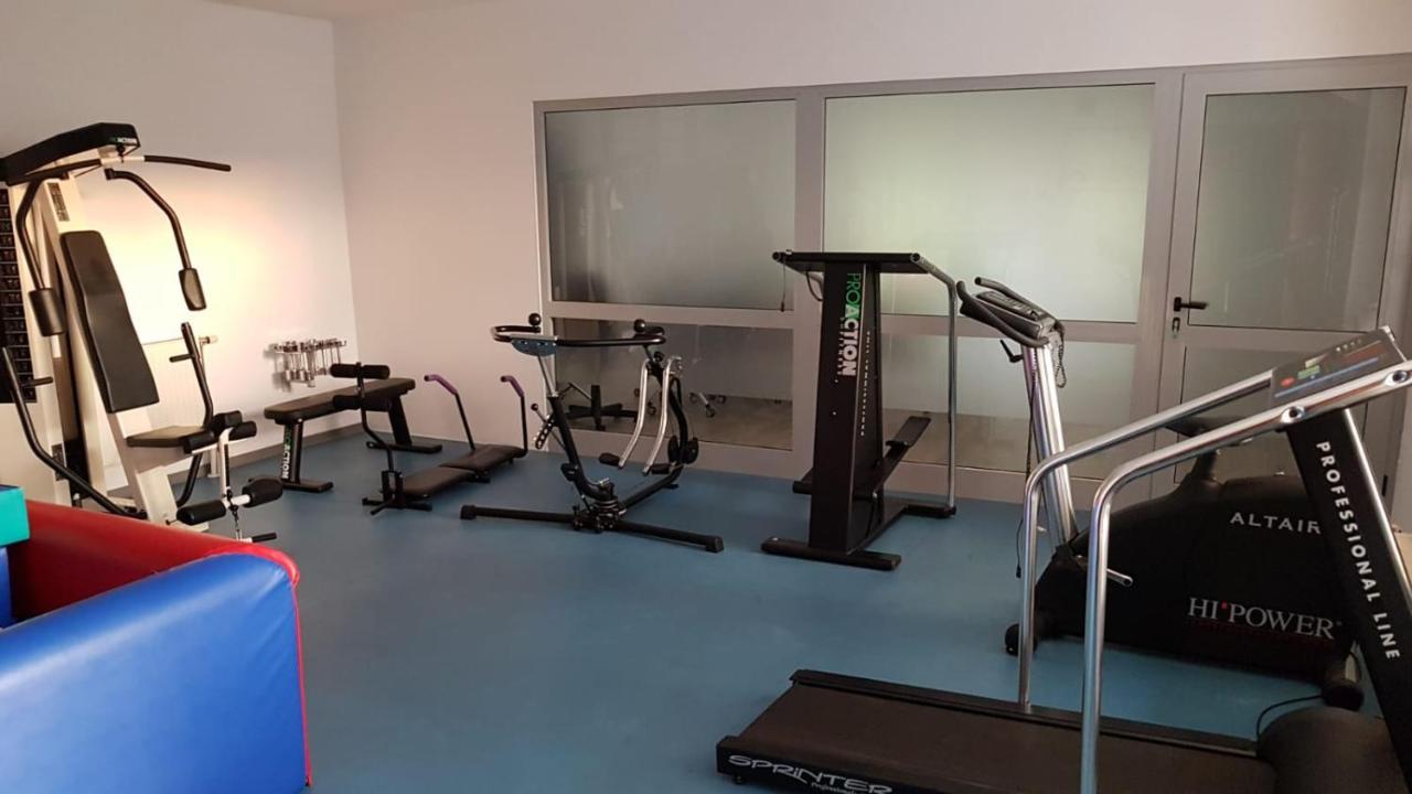 Familijny Osrodek Wypoczynkowo - Rehabilitacyjny Krynica Zdroj Hotel Eksteriør billede