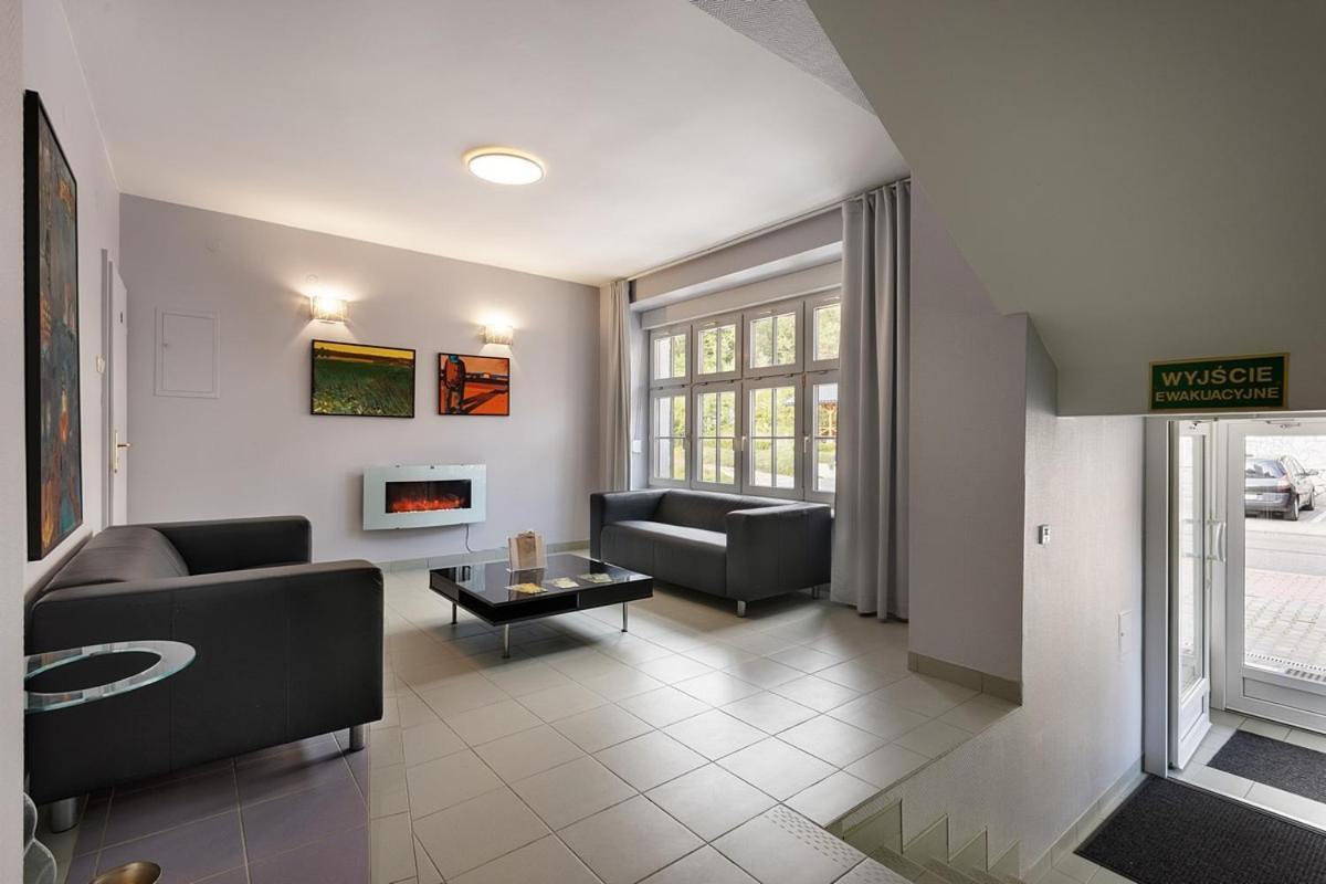 Familijny Osrodek Wypoczynkowo - Rehabilitacyjny Krynica Zdroj Hotel Eksteriør billede