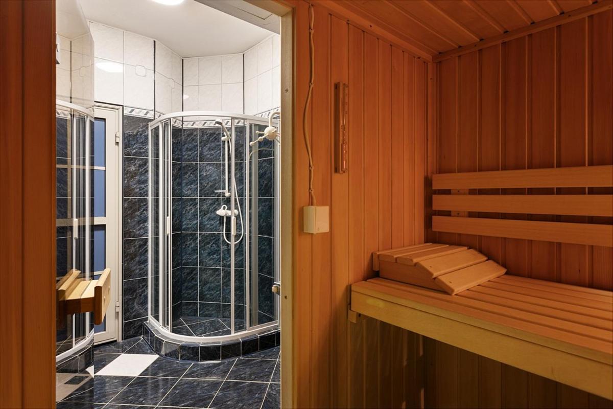 Familijny Osrodek Wypoczynkowo - Rehabilitacyjny Krynica Zdroj Hotel Eksteriør billede