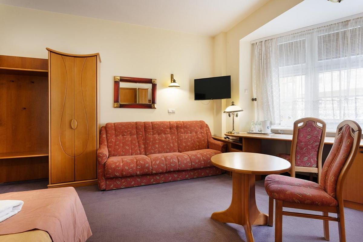 Familijny Osrodek Wypoczynkowo - Rehabilitacyjny Krynica Zdroj Hotel Eksteriør billede