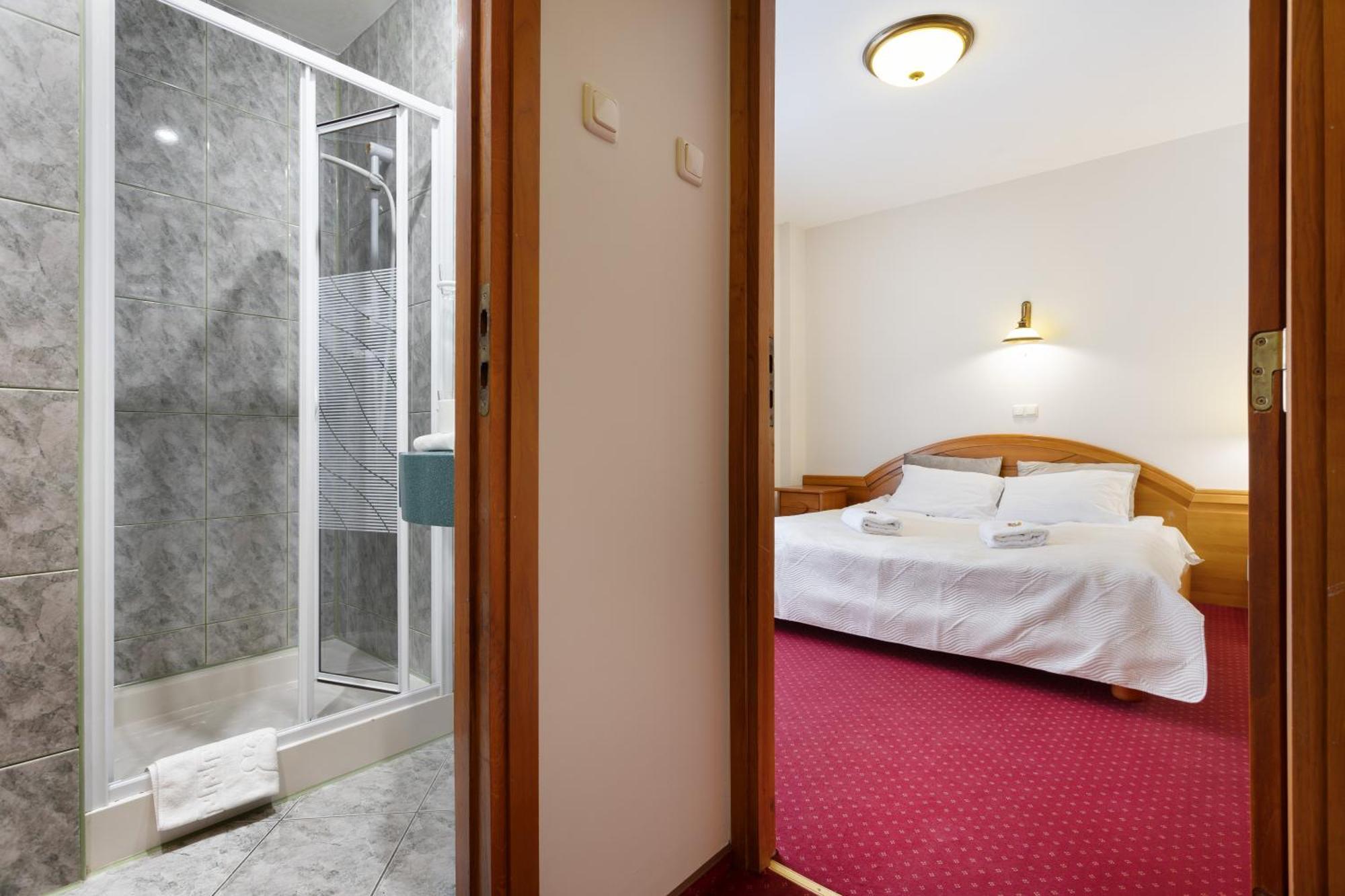 Familijny Osrodek Wypoczynkowo - Rehabilitacyjny Krynica Zdroj Hotel Eksteriør billede